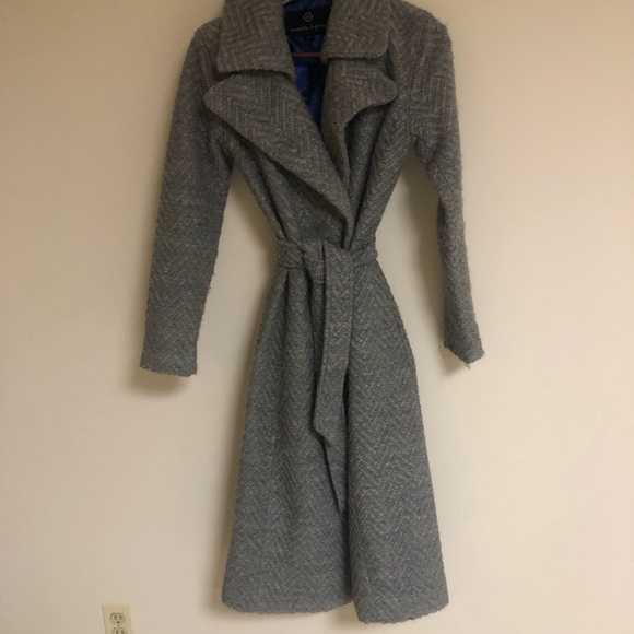 Nanette Lepore Long coat - Gray - wrap style -small/4 - EUC Herringbone - Picture 2 of 5